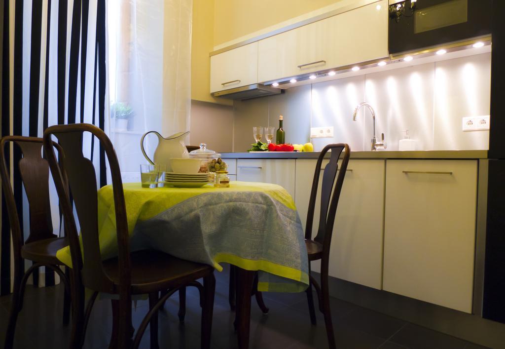 Golden Stars Budapest Apartments Bagian luar foto