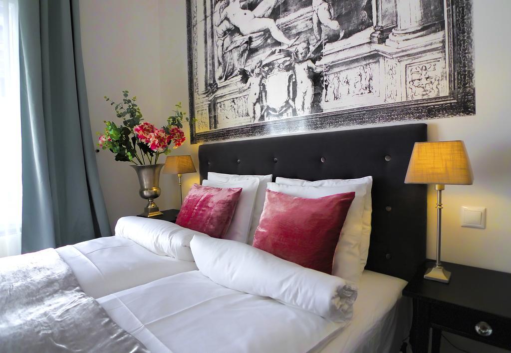 Golden Stars Budapest Apartments Bagian luar foto