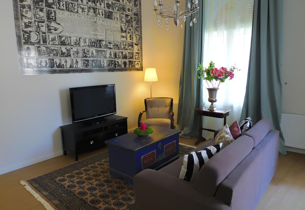 Golden Stars Budapest Apartments Bagian luar foto