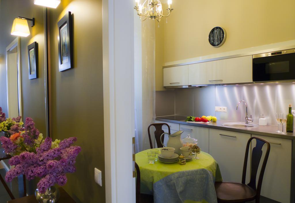 Golden Stars Budapest Apartments Bagian luar foto