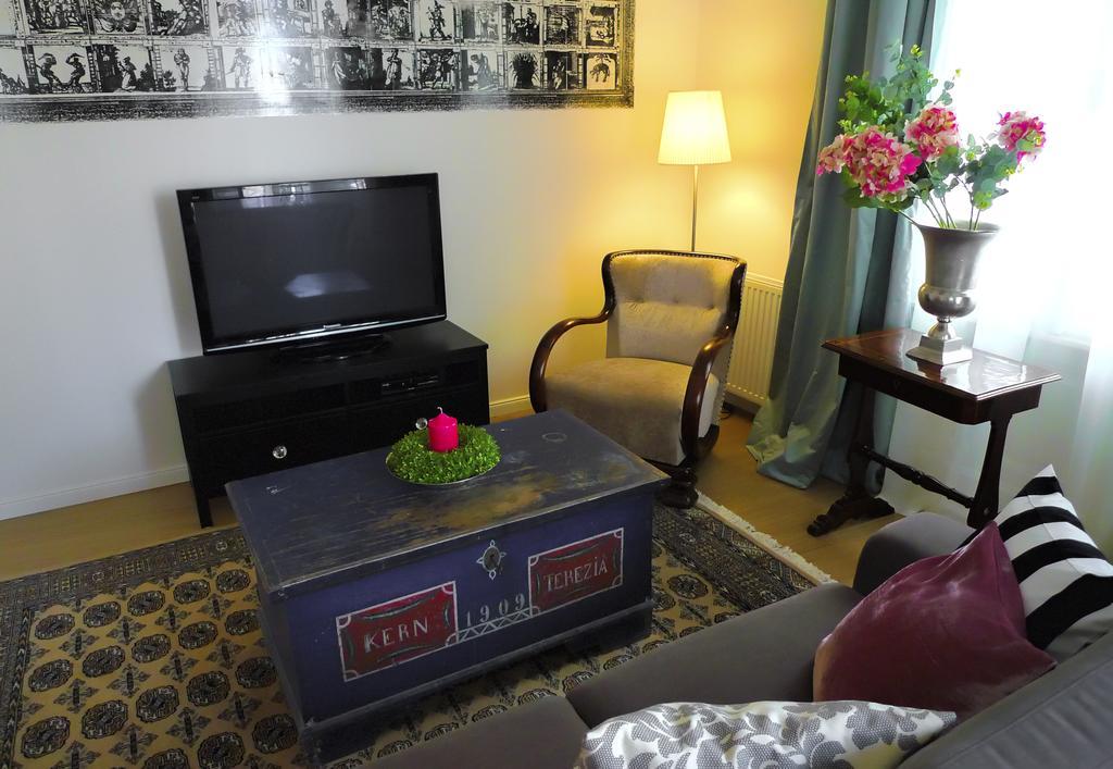 Golden Stars Budapest Apartments Bagian luar foto