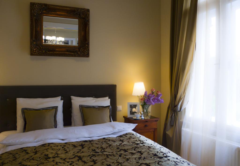 Golden Stars Budapest Apartments Bagian luar foto